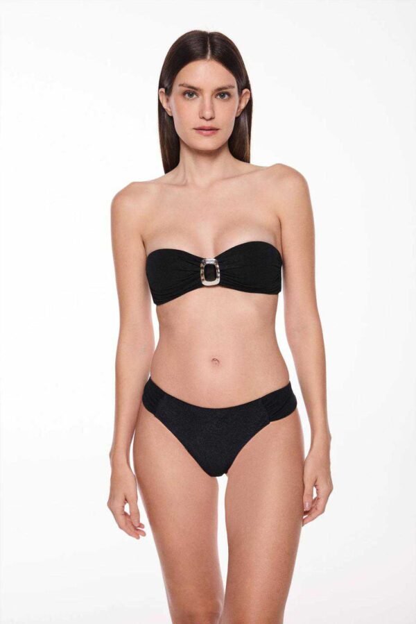 0e9ce1d25df693458fd053f713c05ca2.jpg